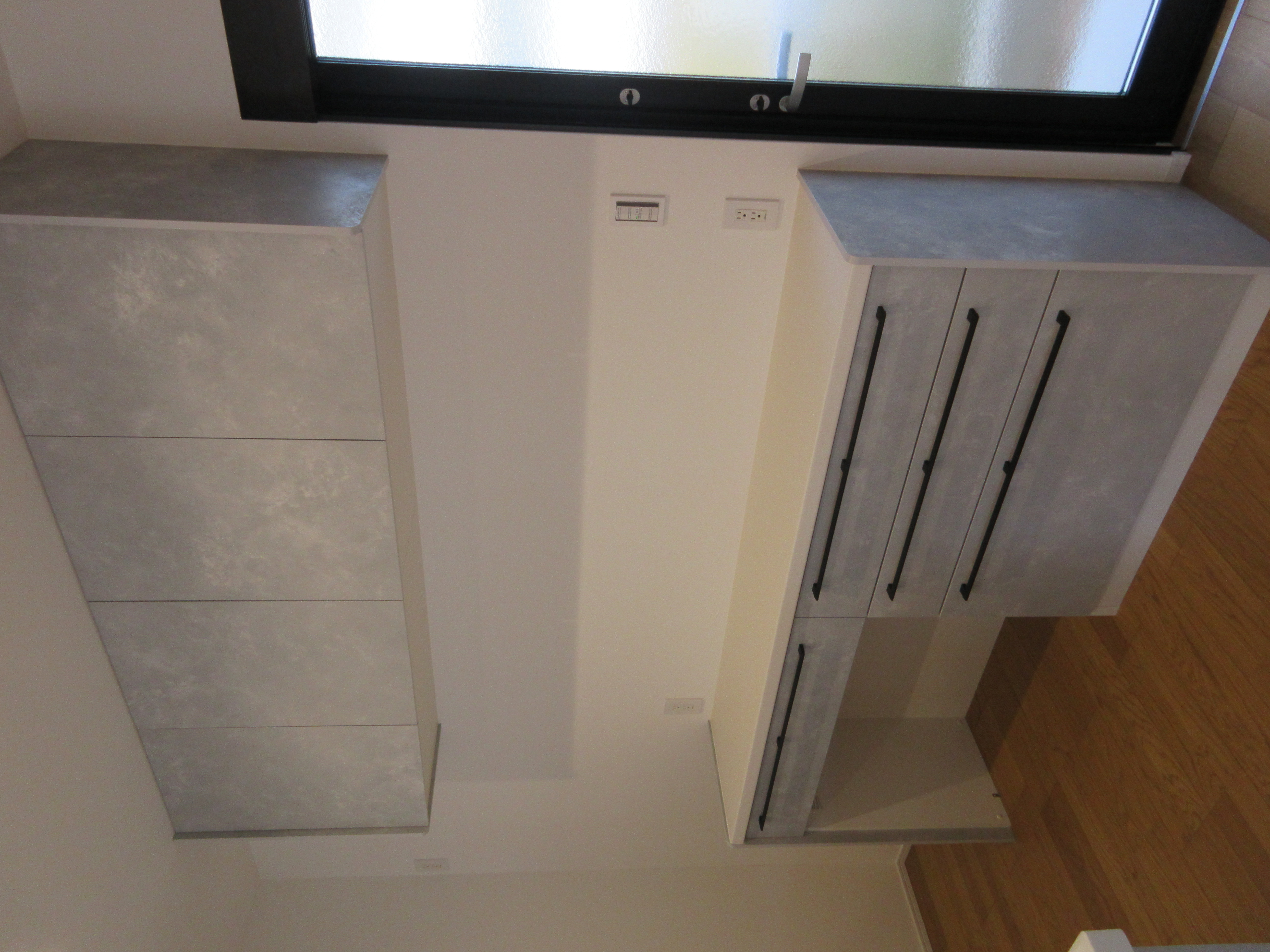 カップボード(キッチン) カップボード(キッチン)