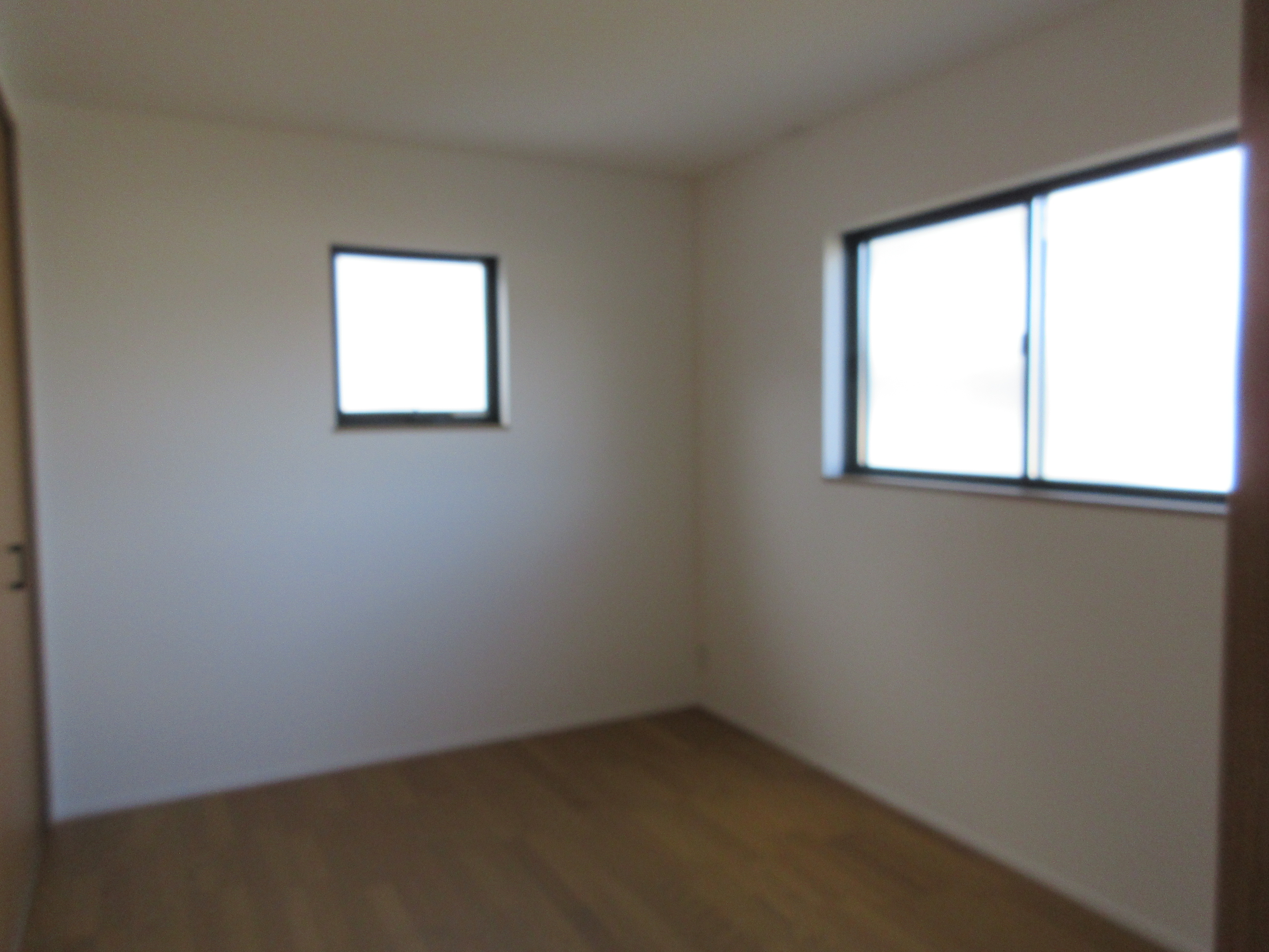 2階 洋室 6帖(子供部屋) 2階 洋室 6帖(子供部屋)