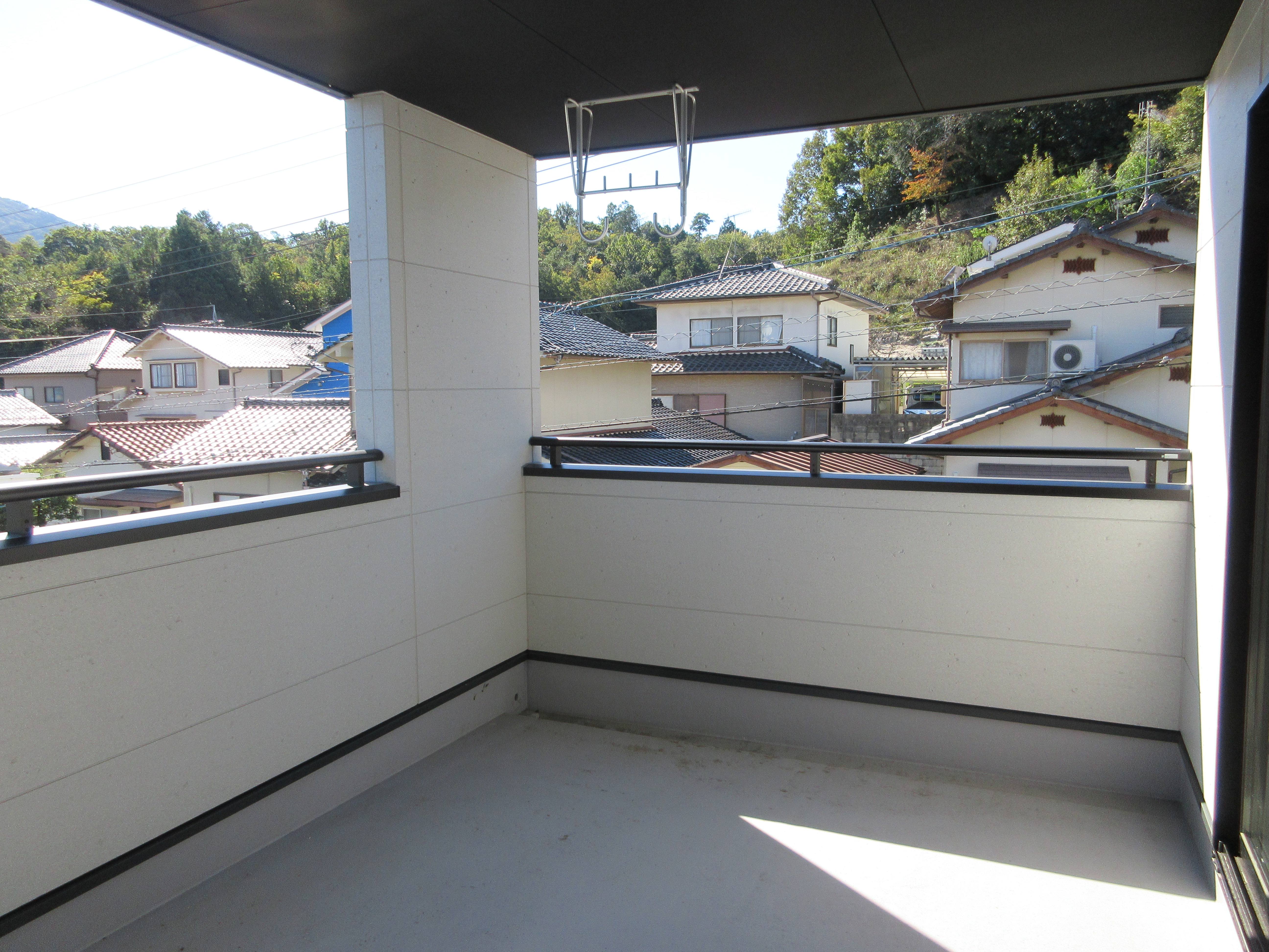 バルコニー バルコニー