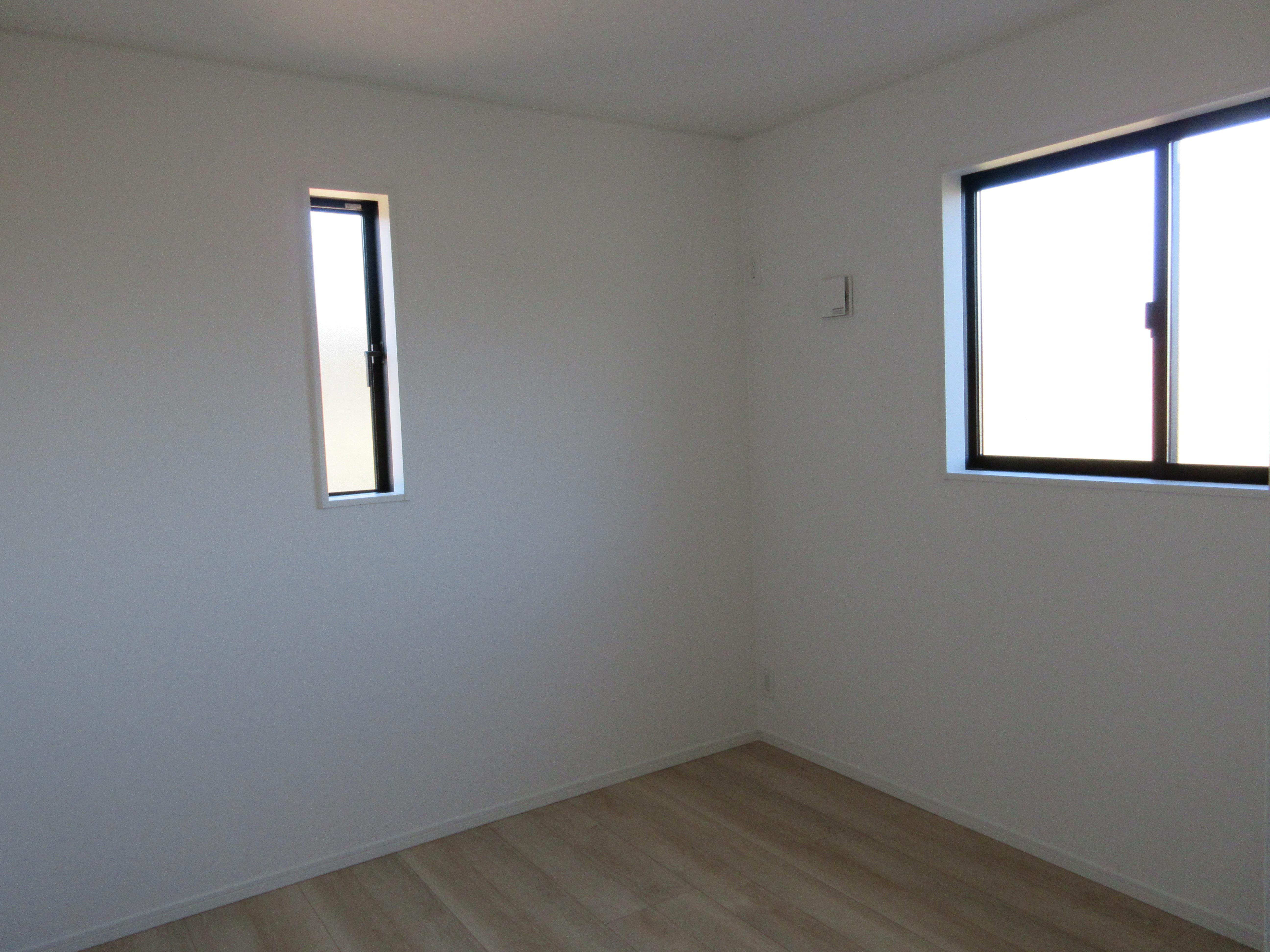 2階 洋室 5帖(子供部屋) 2階 洋室 5帖(子供部屋)