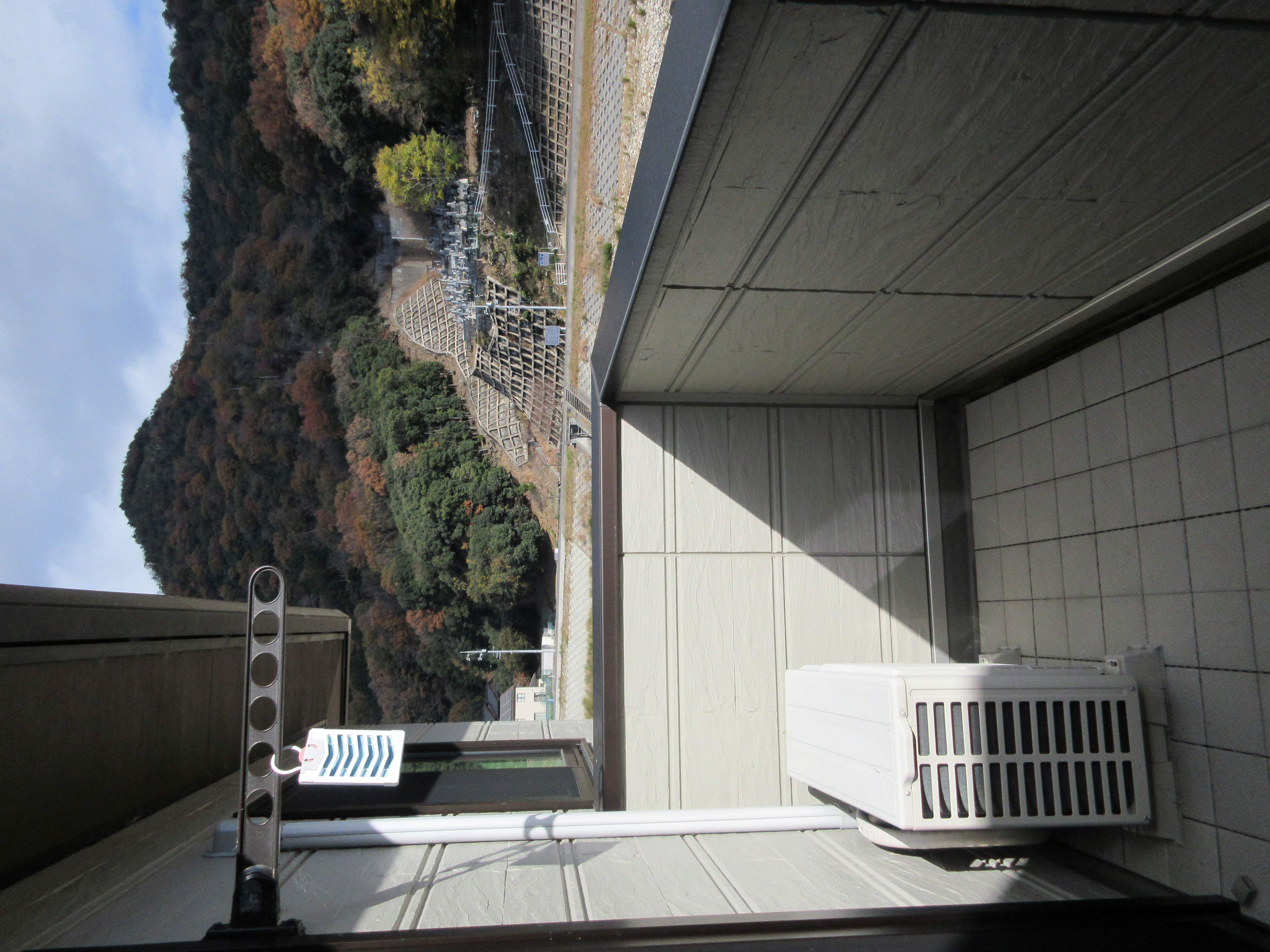 バルコニー バルコニー