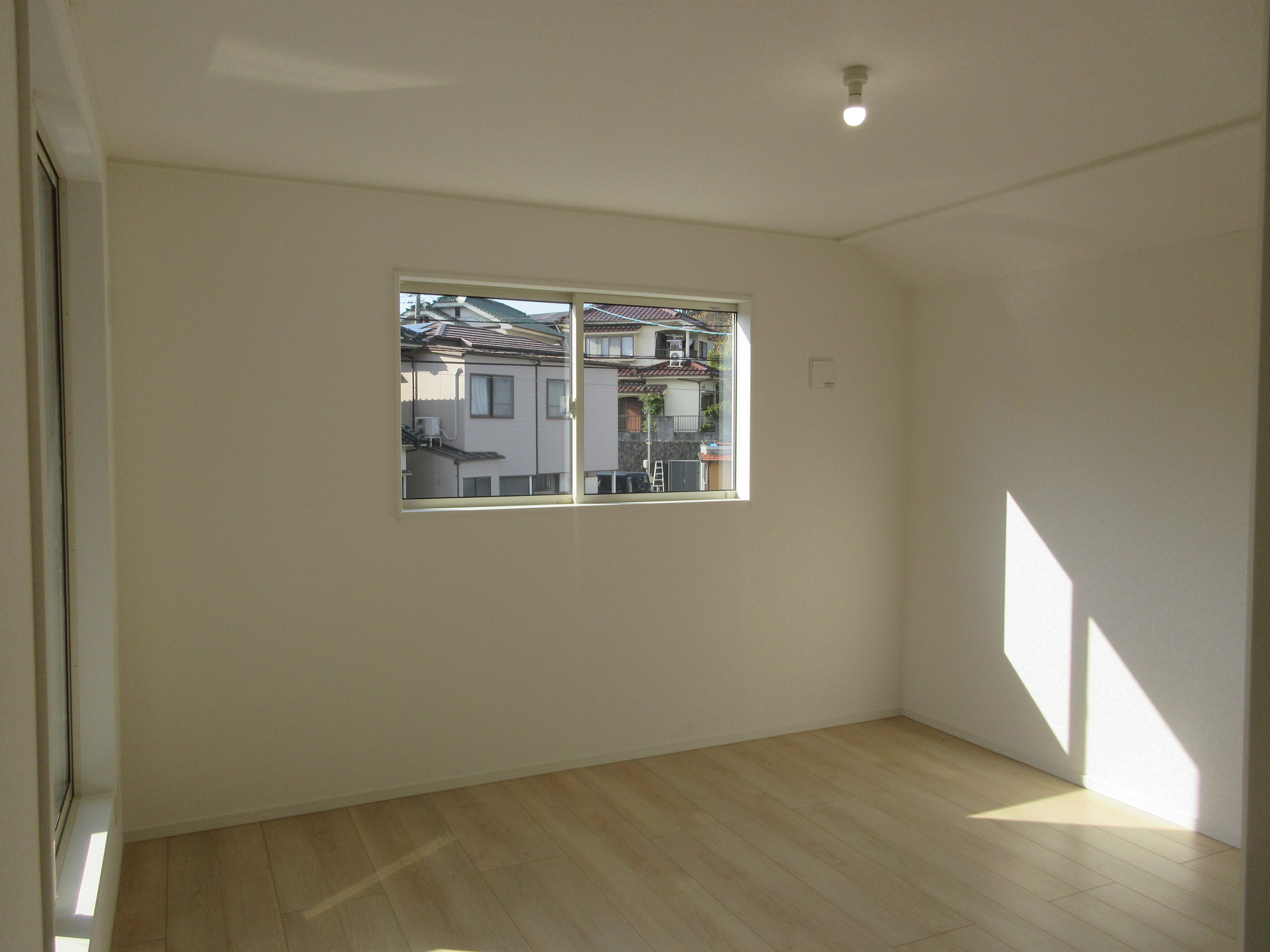 2階 洋室 8.5帖(寝室) 2階 洋室 8.5帖(寝室)