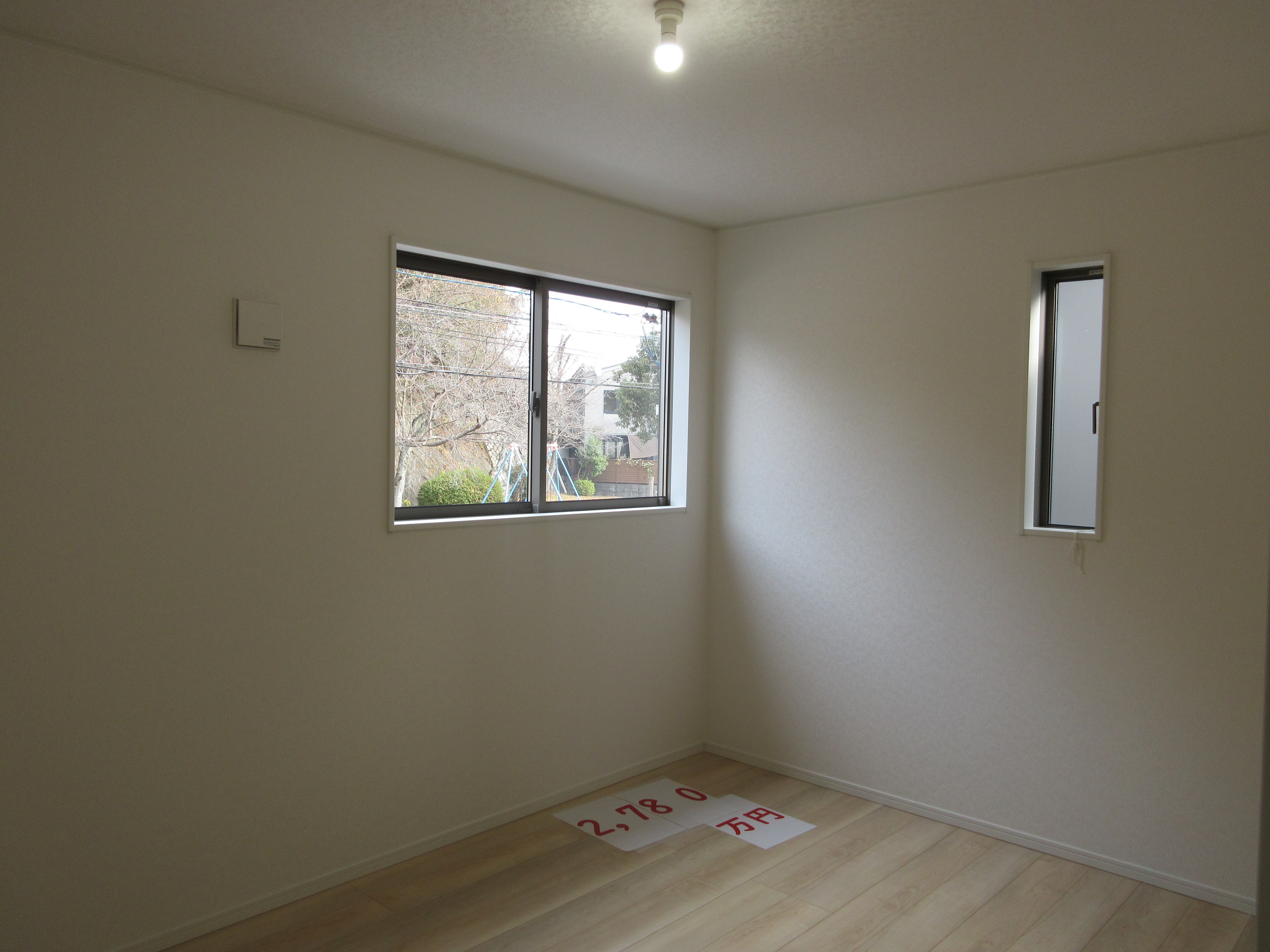 2階 洋室 6帖(子供部屋) 2階 洋室 6帖(子供部屋)