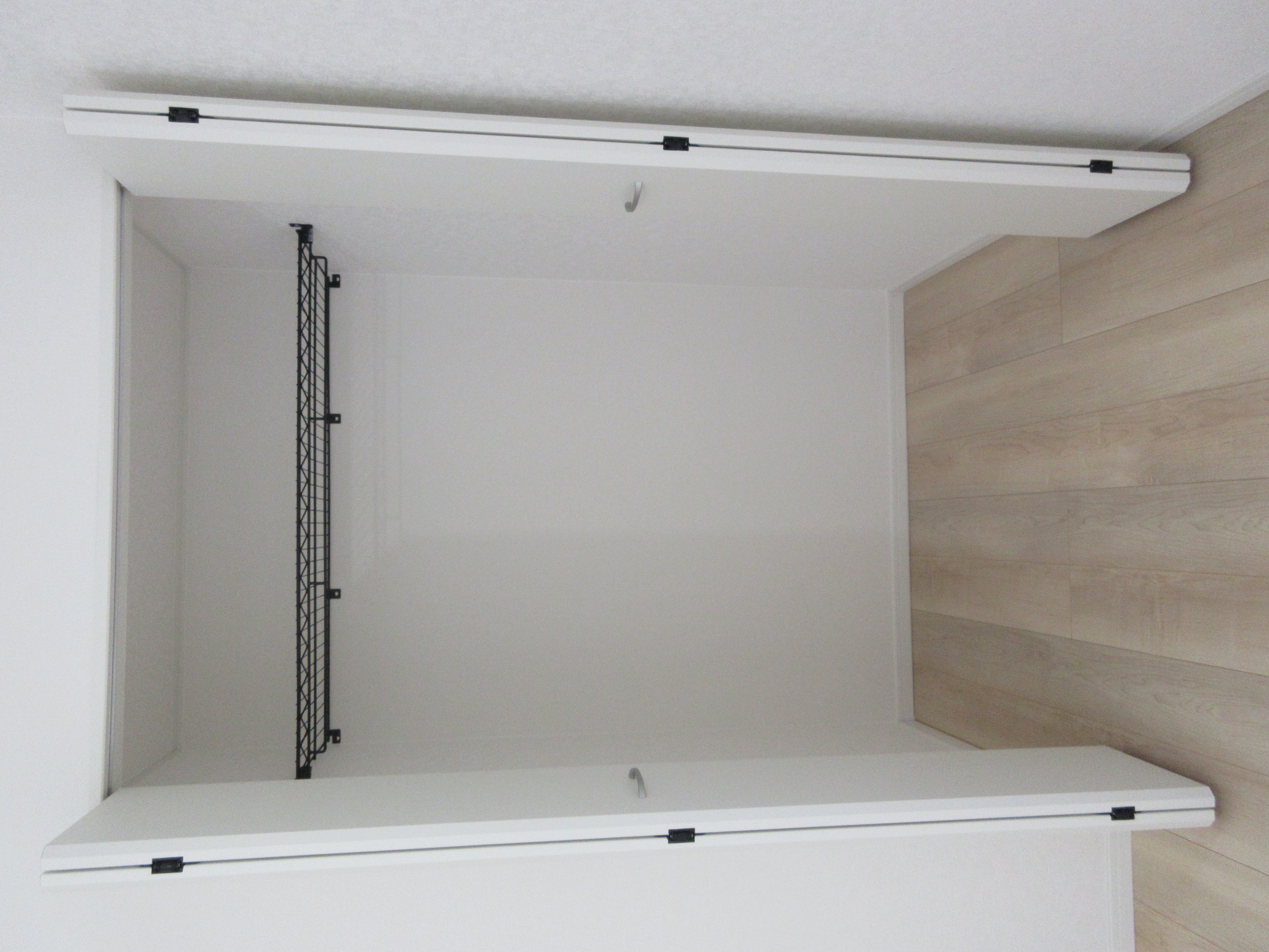 2階 クローゼット収納 2階 クローゼット収納