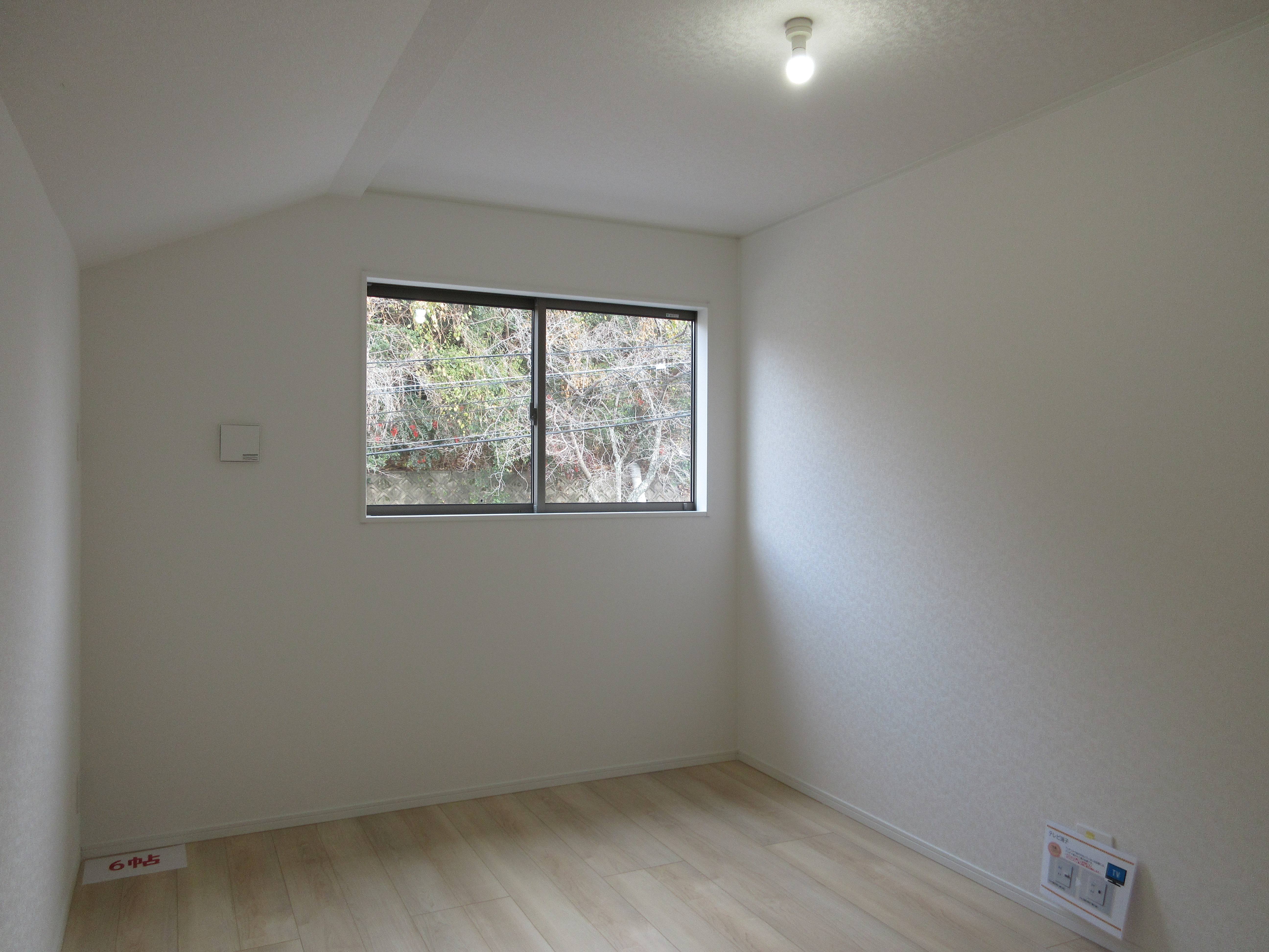 2階 洋室 6帖(寝室) 2階 洋室 6帖(寝室)