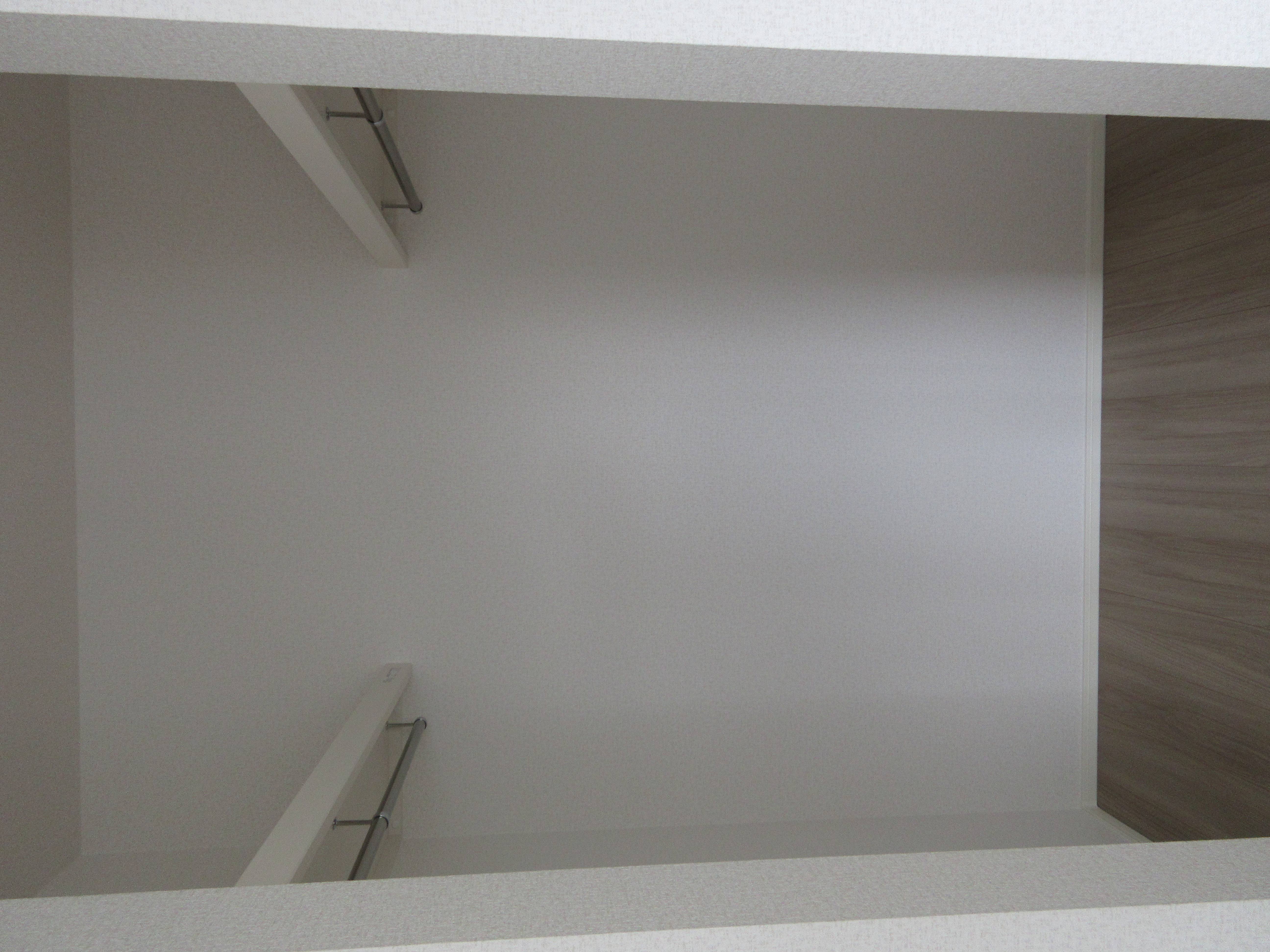 2階 ウォークインクローゼット収納 2階 ウォークインクローゼット収納