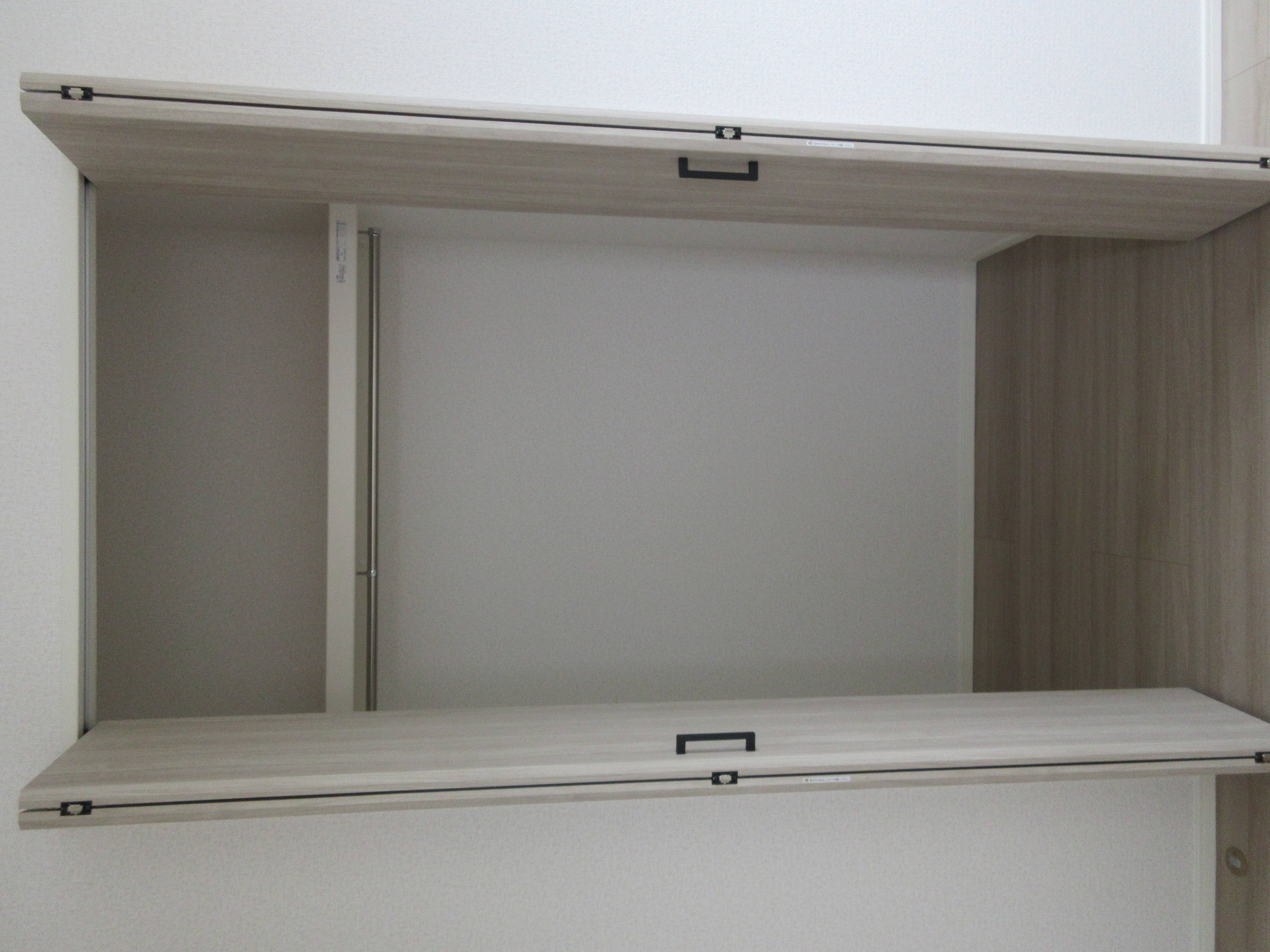 2階 クローゼット収納 2階 クローゼット収納