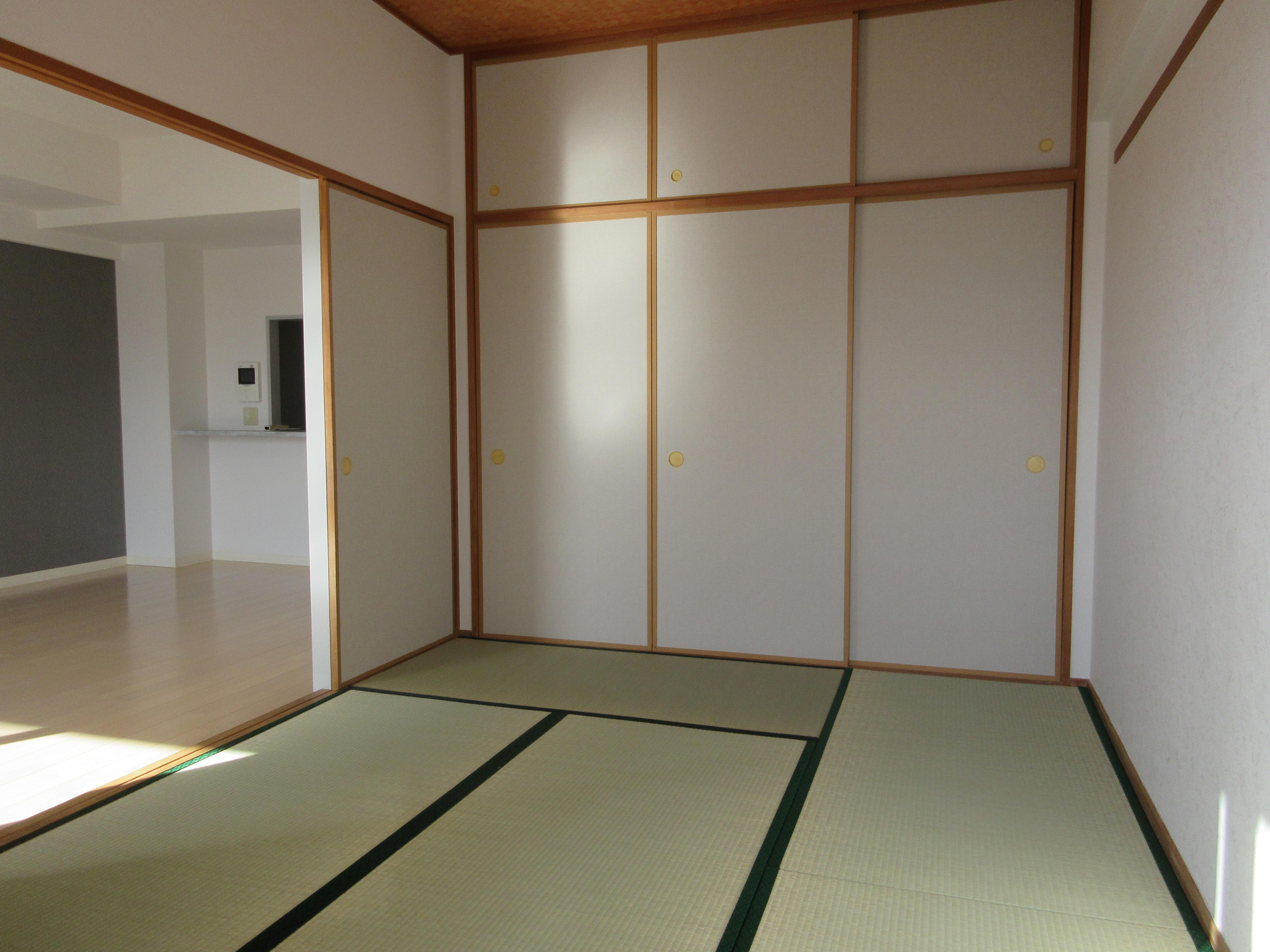 和室 6帖(寝室) 和室 6帖(寝室)