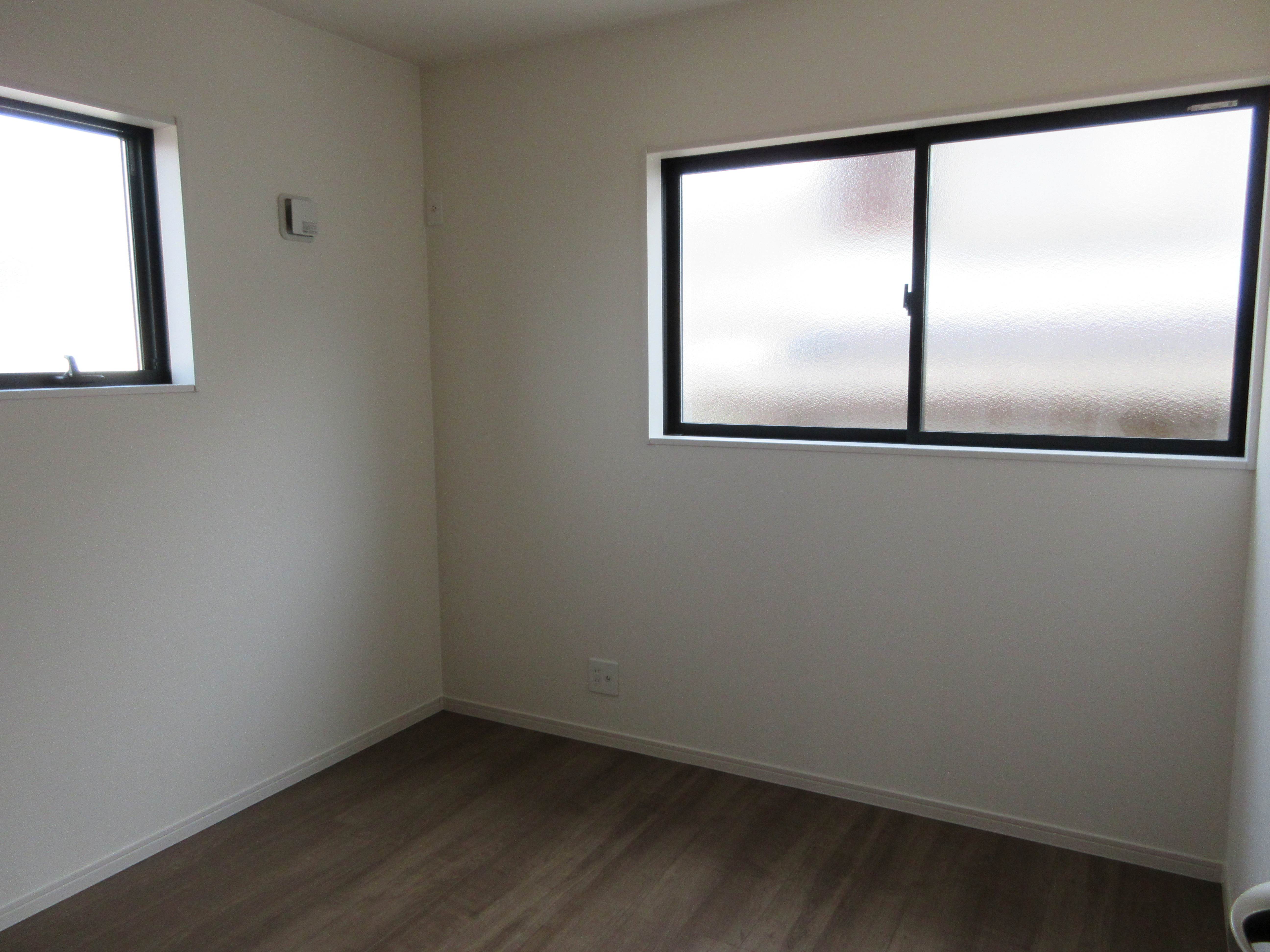 2階 洋室 4.7帖(子供部屋) 2階 洋室 4.7帖(子供部屋)