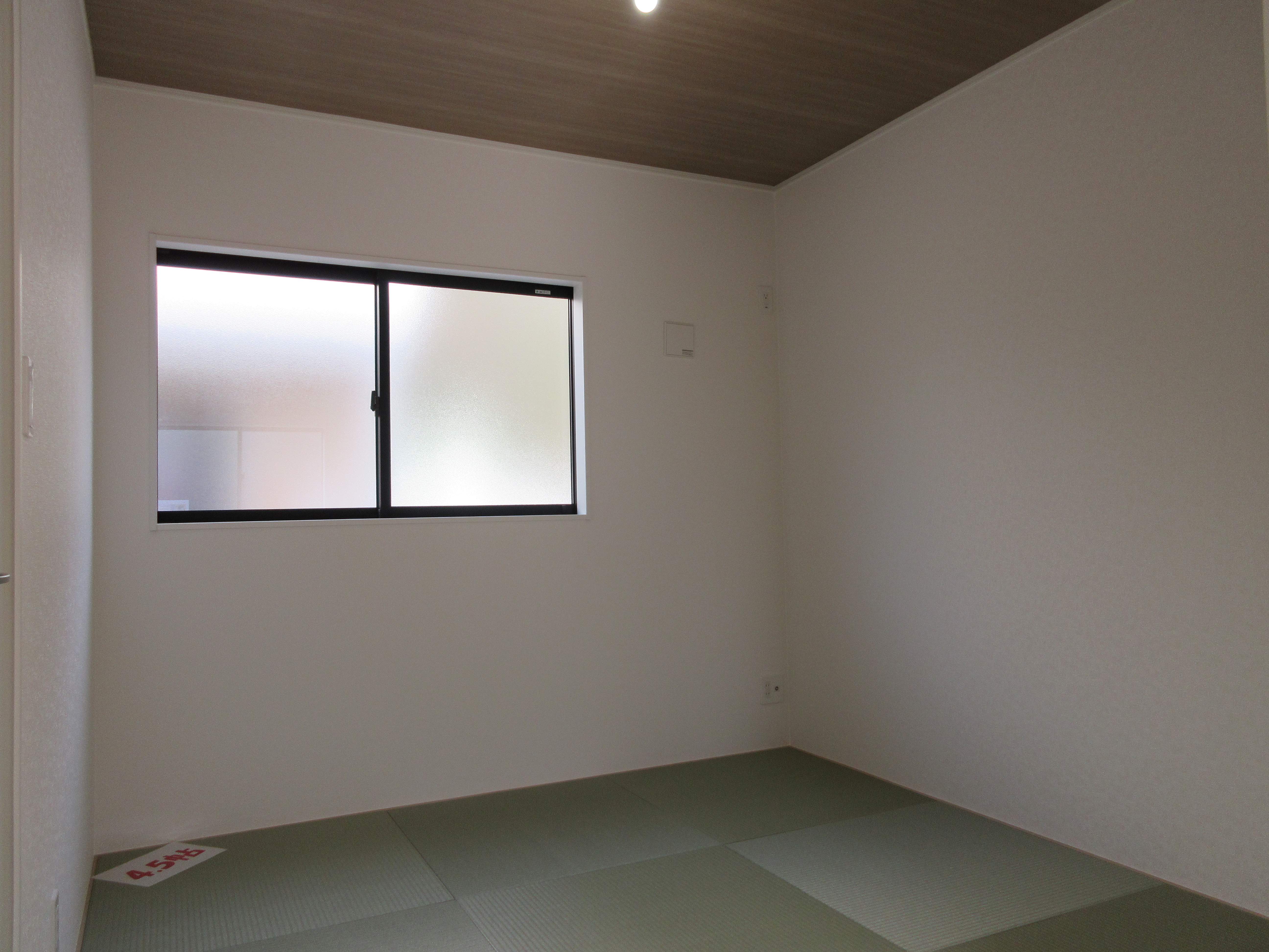 1階 和室 4.5帖(寝室) 1階 和室 4.5帖(寝室)