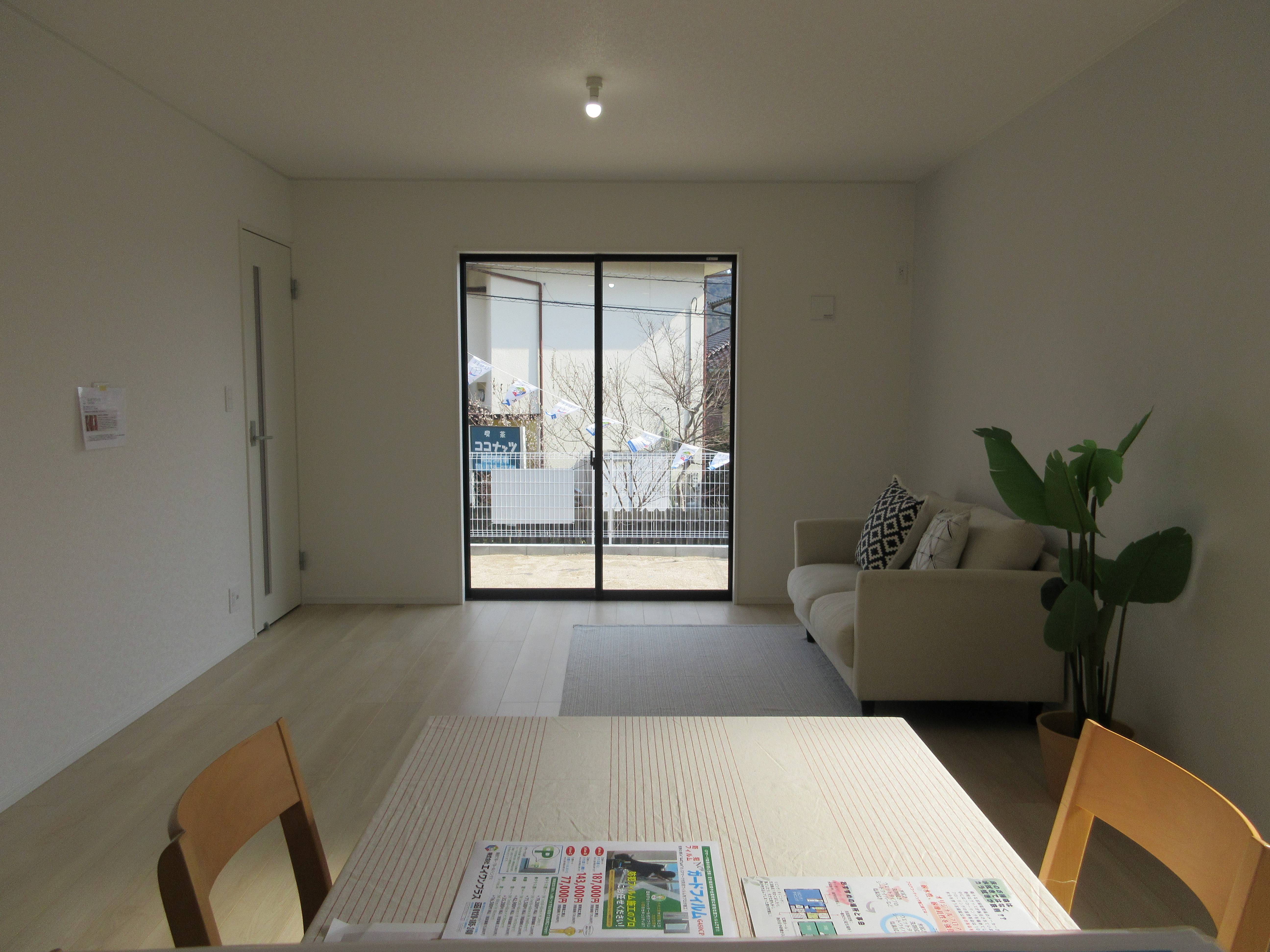 LDK 17.2帖(居間) LDK 17.2帖(居間)