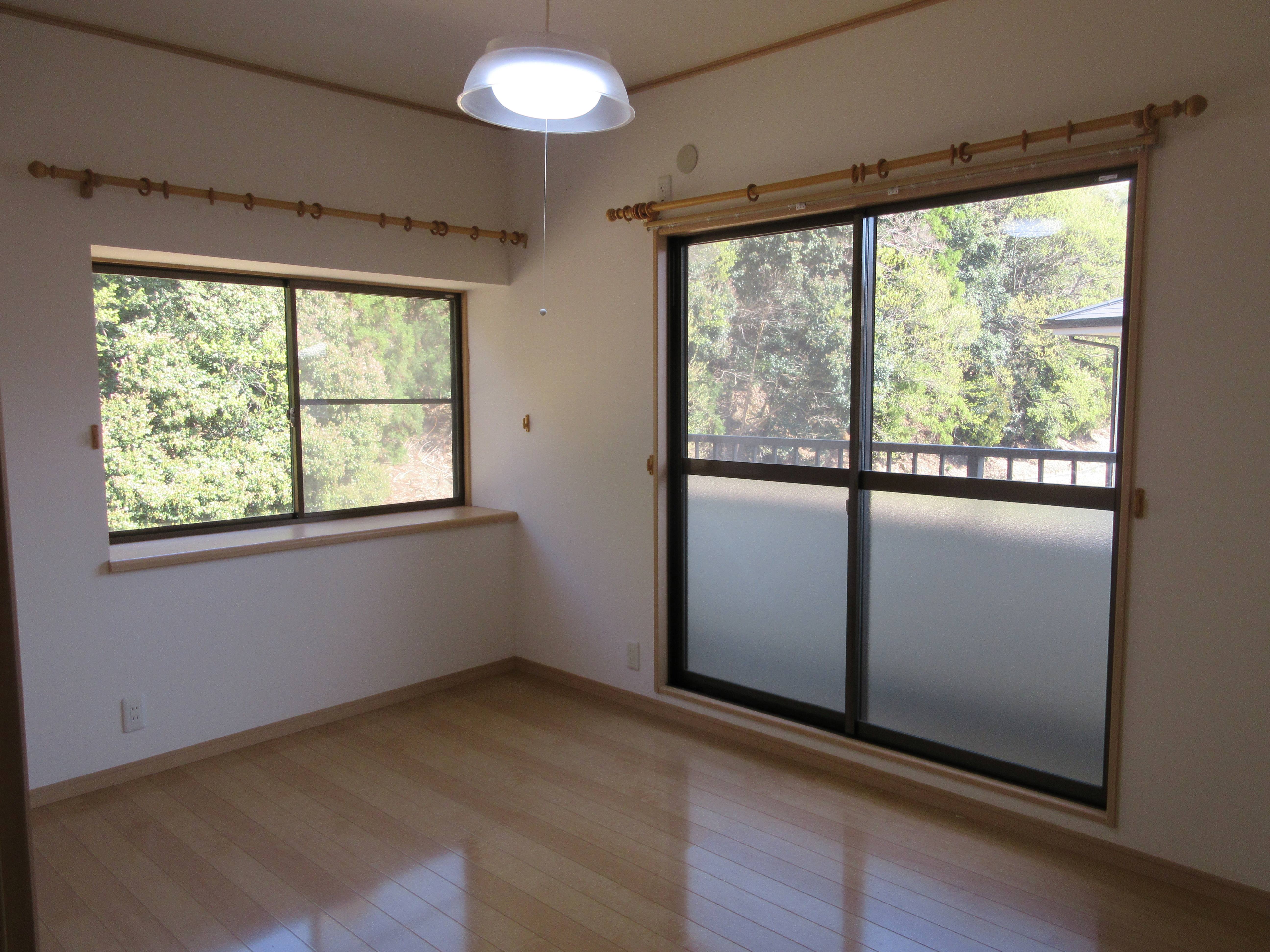 2階 洋室 6帖(寝室) 2階 洋室 6帖(寝室)